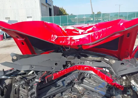 2019 Chevrolet Silverado 1500 Ld Lt from USA, damaged, VIN 2GCVKPEC3K1101990